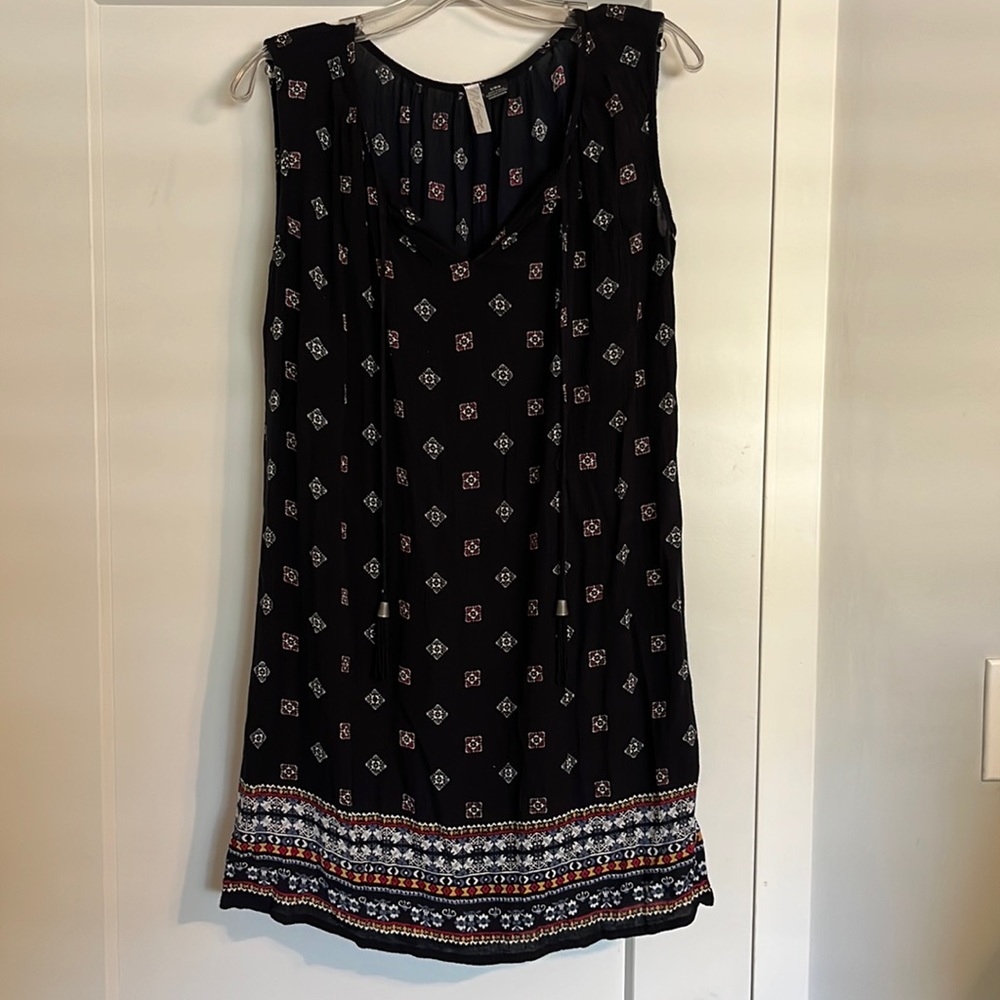 Printed Tie Neck Tassels Shift Dress
